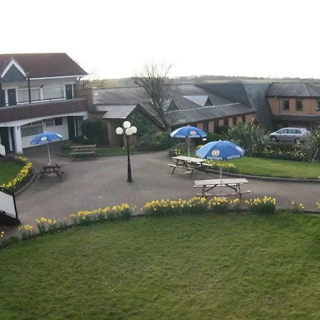 The Town & Country Penzion Dundry