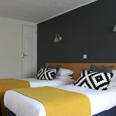 The Town & Country Dundry
