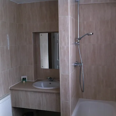 The Town & Country 3* Dundry