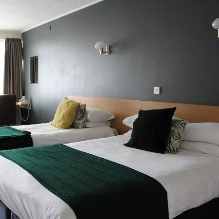 Casa de hóspedes The Town & Country 3*
